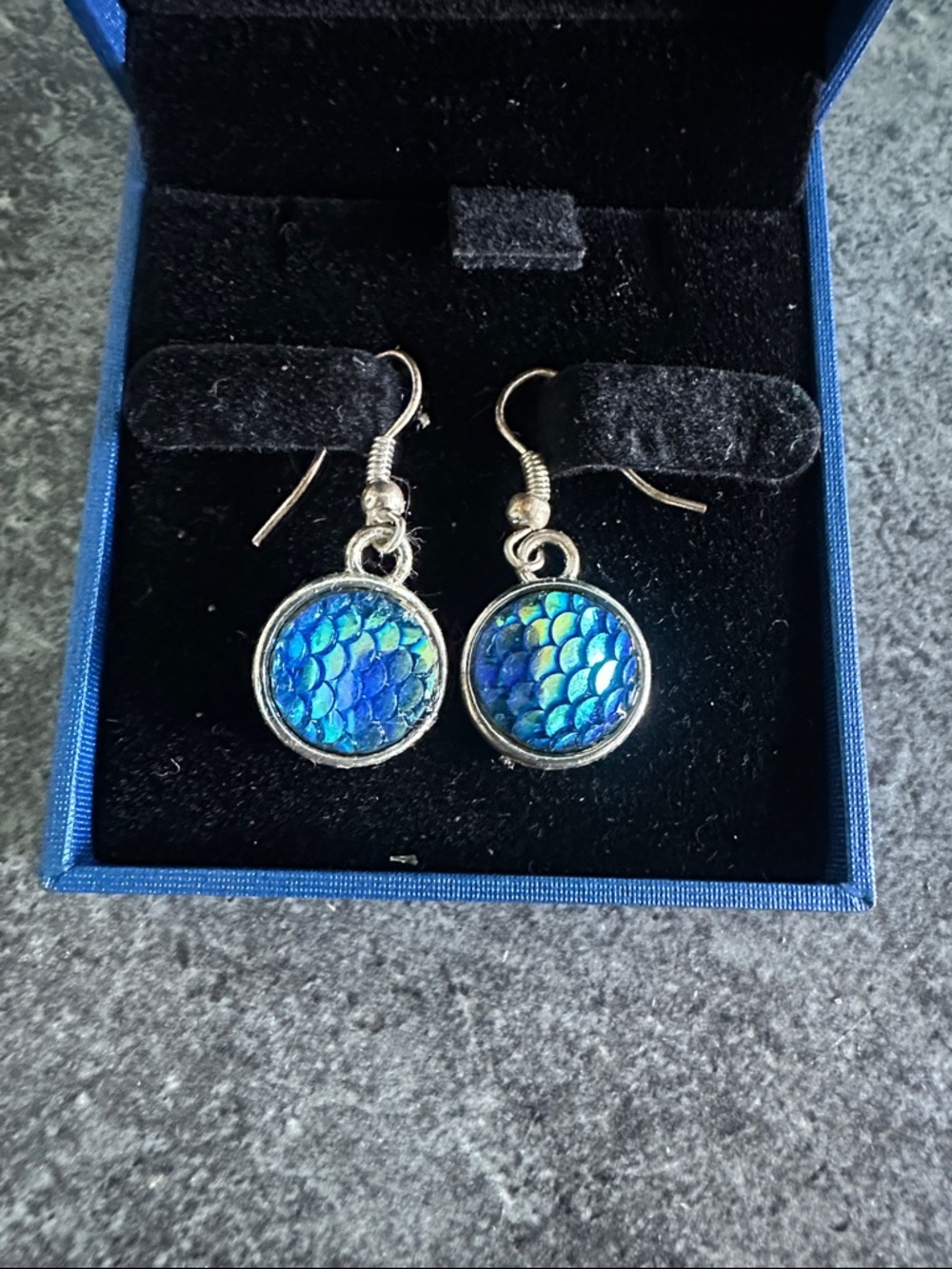 Blue-Green Mermaid Scale Drop Earrings - Silver Tone